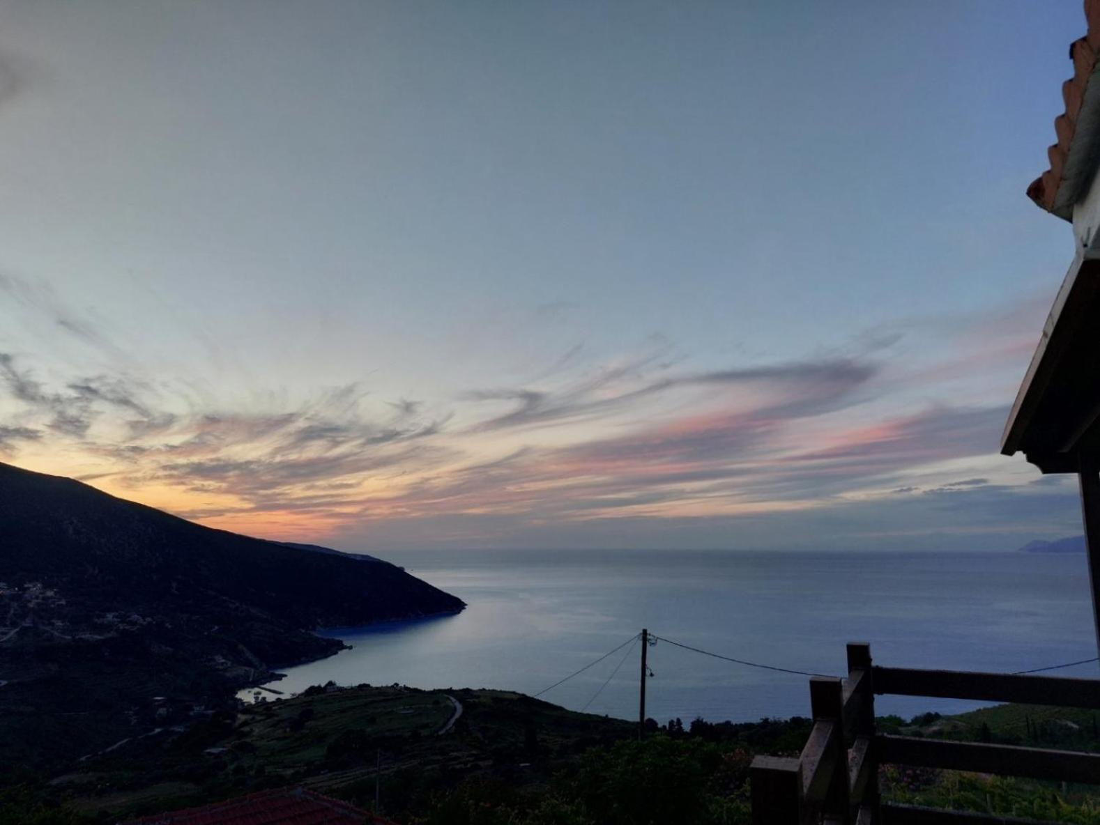 Azure Horizon Apartment, Kefalonia * Angon