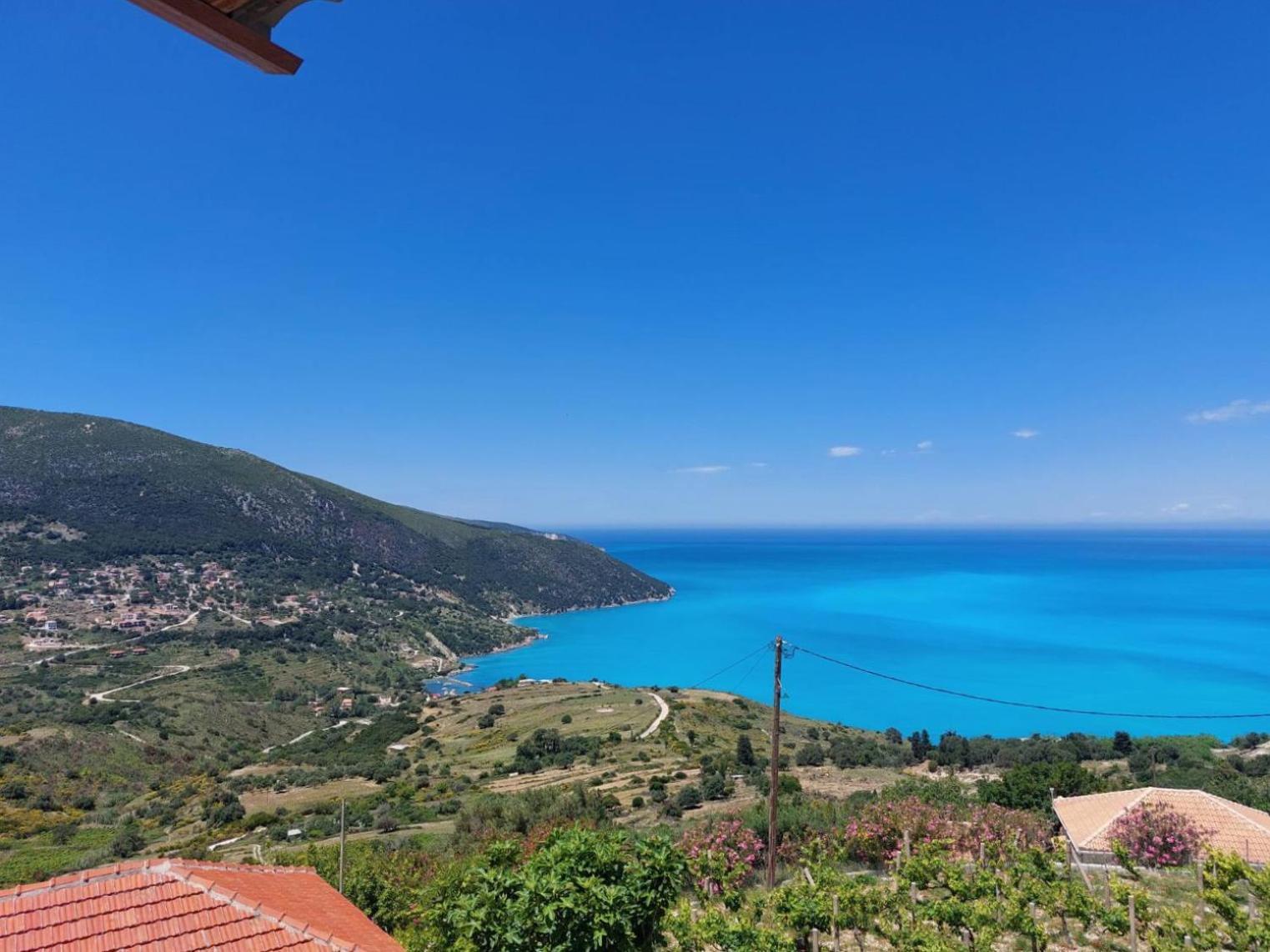 Azure Horizon Apartment, Kefalonia Ferienhaus *